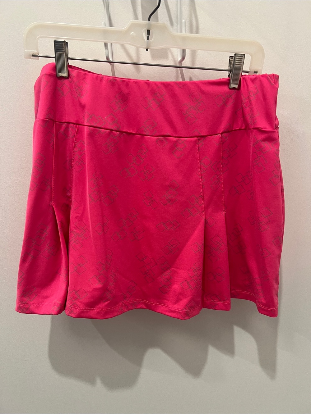 Women's Pink Tennis Skirt with Subtle Geometric Texture